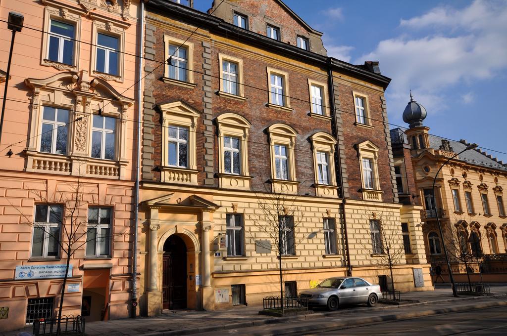 One World Hostel Krakow Bagian luar foto